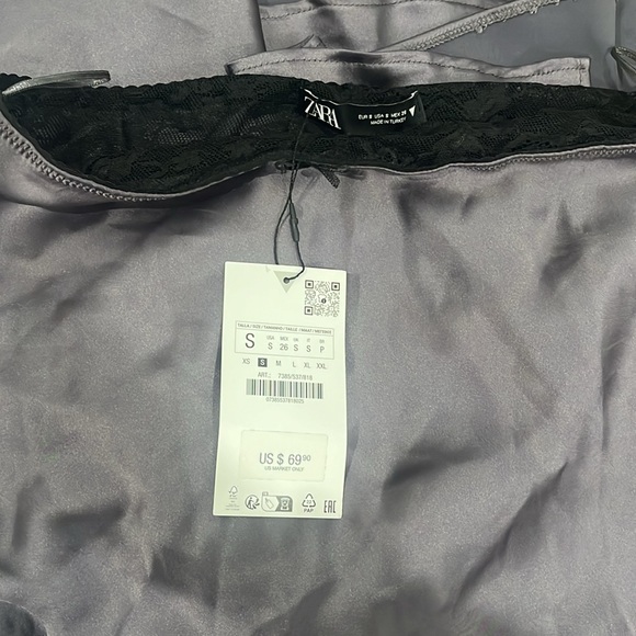 SATIN SKIRT AND LACE LEGGINGS - Picture 6 of 7